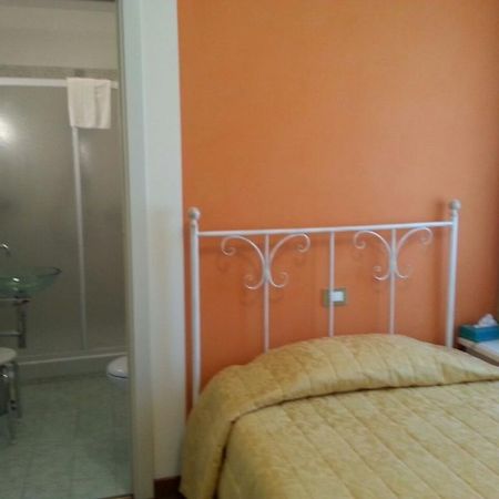 Hotel Ristorante Ruatta San Maurizio Room photo